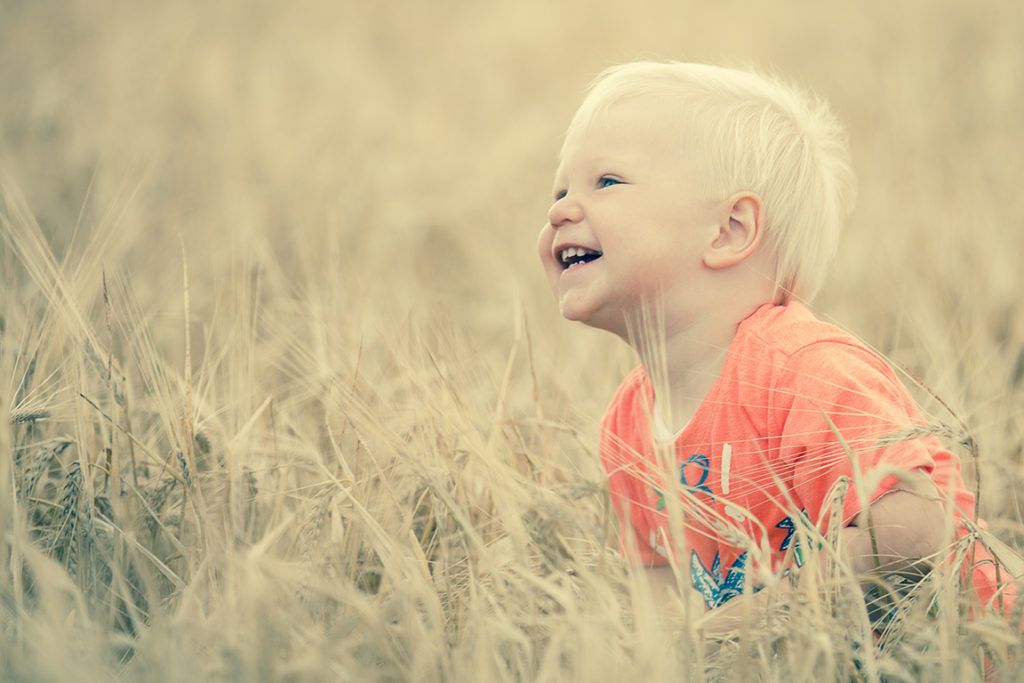 Foto Sens, Portrait, Fotostudio, Bewerbungsfoto, Fotograf Wanzleben, Foto, Fotoatelier, Fotobox, Baby shooting,