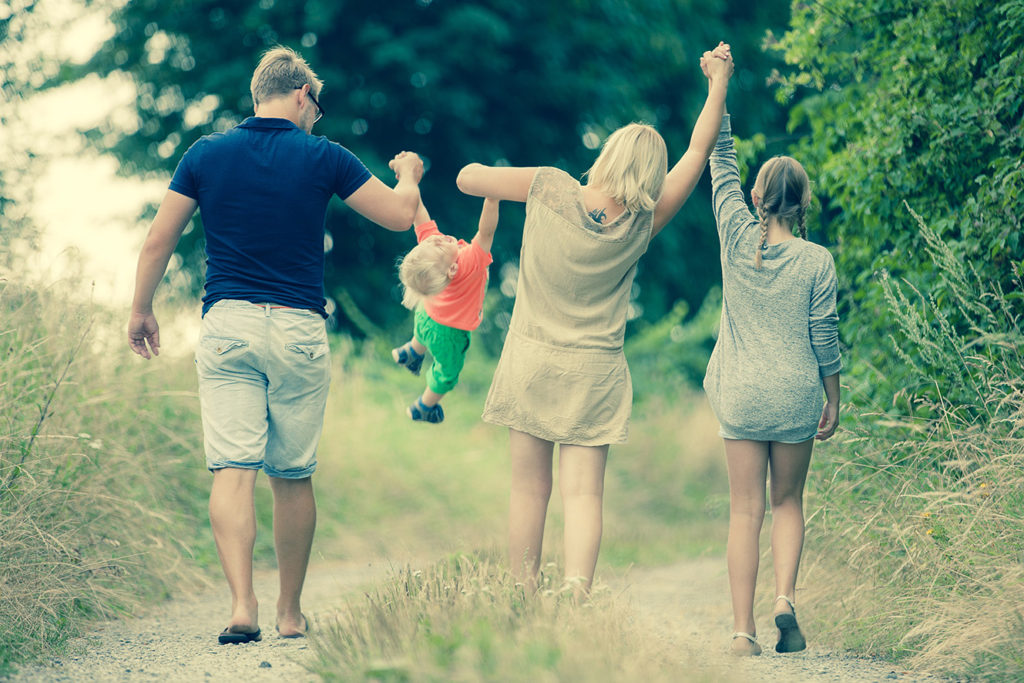 Foto Sens, Portrait, Fotostudio, Fotoatelier, Bewerbungsfoto, Fotograf Wanzleben, Foto, Fotobox, Familien Fotografie, Fotobox mieten